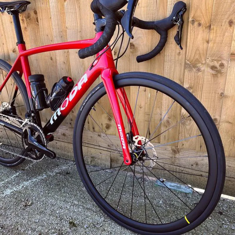 Moda Vivo Disc Red Med-3