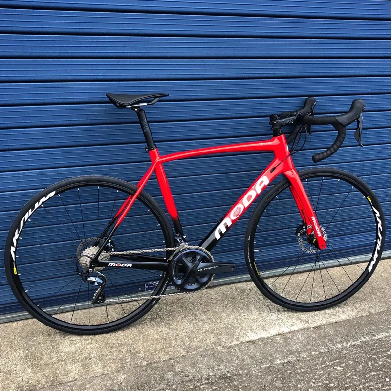 Moda Vivo Disc Red Med