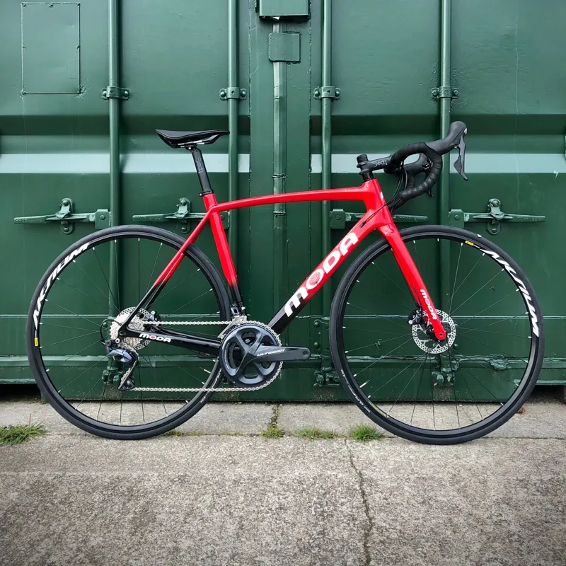 Moda Vivo Disc Red Med-9